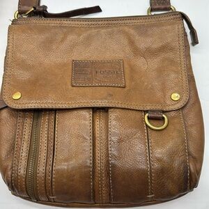 Fossil Live Long Vintage Brown Leather Crossbody Bag BRN7504B